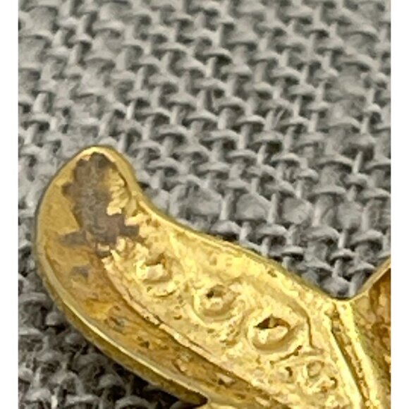 Starfish Pierced Earrings Gold Tone 1.25" Textured Lightweight Stud Post - Picture 9 of 10